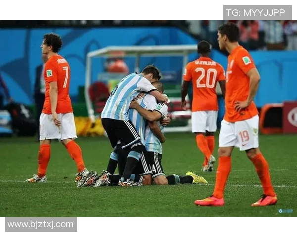 赖扬与波斯波利历史交锋记录分析及比赛精彩瞬间回顾